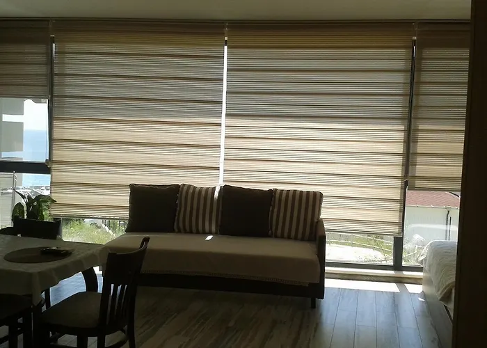 Magnolia Sea View Apartman *